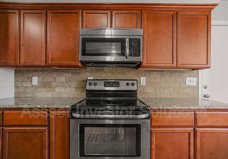 11109 Delmar Ct — Photo 13
