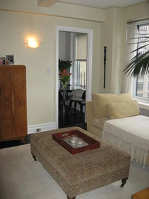 Rented by Sotheby's International Realty | media 18
