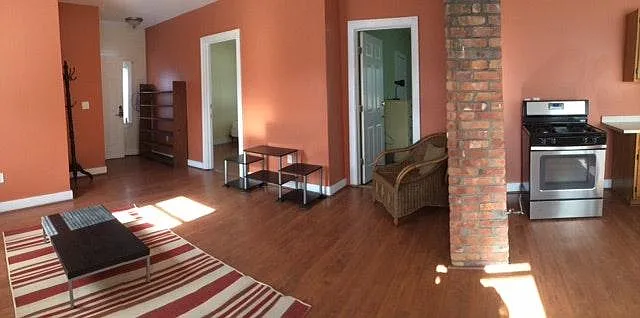 204 California Ave — Photo 8