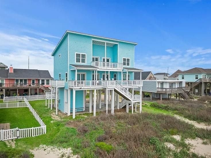 1st image of 21326 Gulf Dr