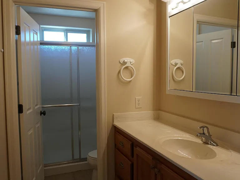 256 S 2040 East Cir — Photo 9