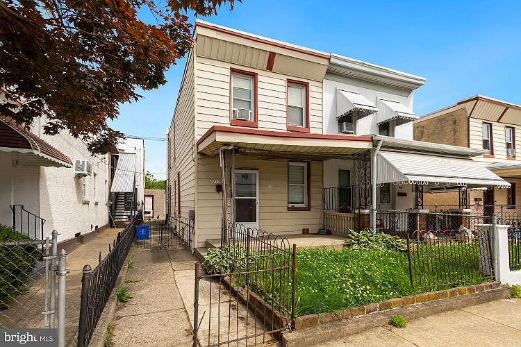 1st image of 217 N Felton St