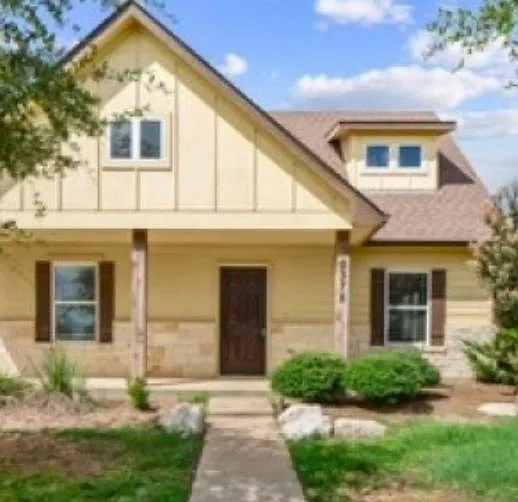 3364 Keefer Loop