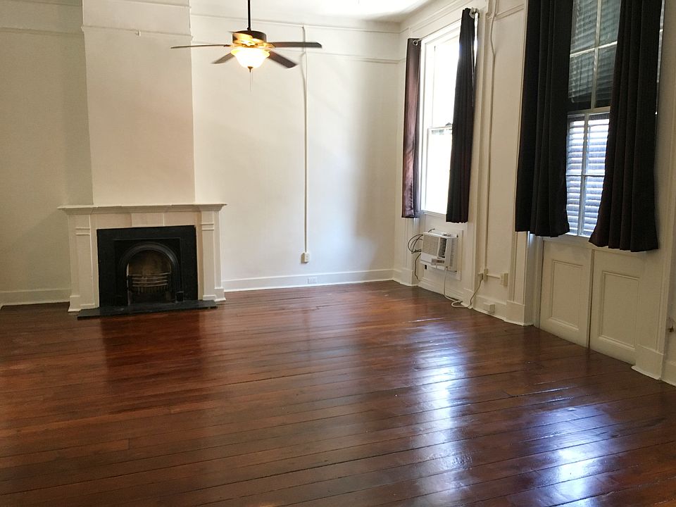1st image of 712 Saint Louis St #202