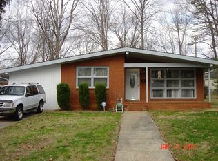 2515 Purser Dr, Charlotte, NC 28215