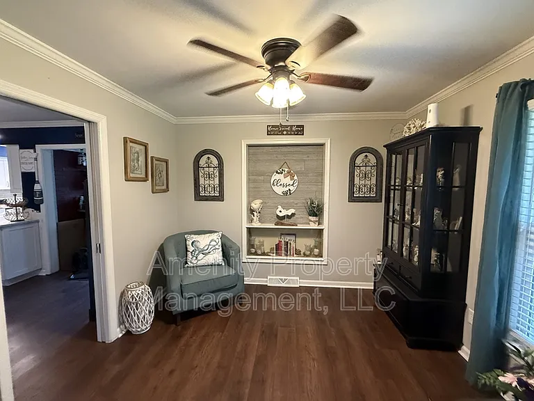 35 Curtis Dr — Photo 5