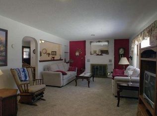 2822 Lakeshore Dr, La Crosse, WI 54603