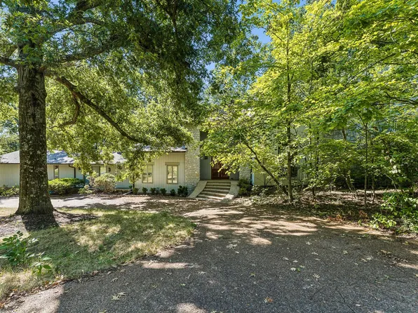 5870 Fredricksburg Dr, Nashville, TN 37215