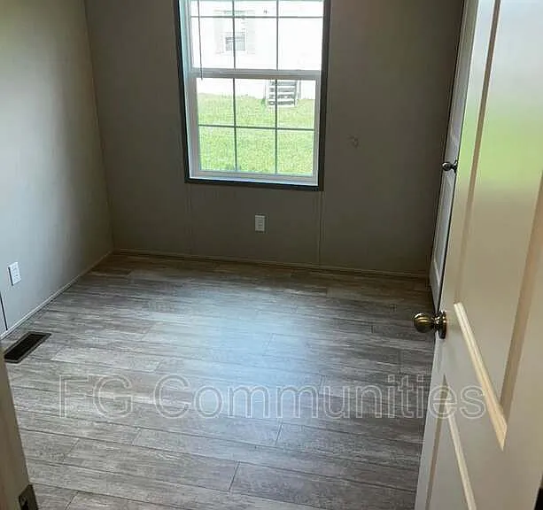 141 David Dr #8 — Photo 5
