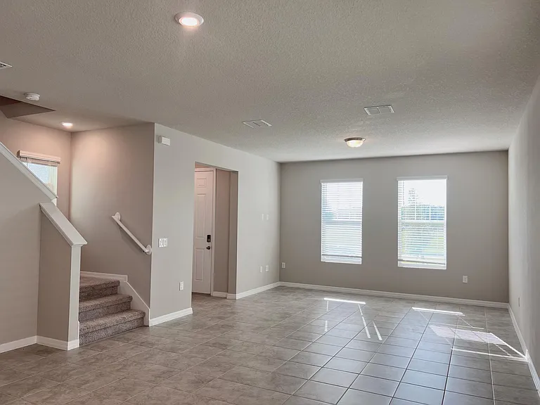 284 S Zuni Rd — Photo 11