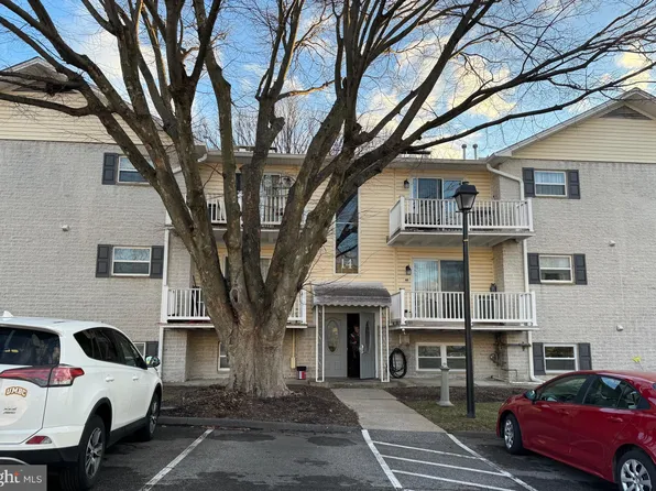 14 Warren Cmn #1-B, Cockeysville, MD 21030