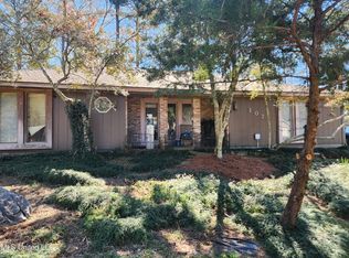 307 Lakeside Dr, Brandon, MS 39047