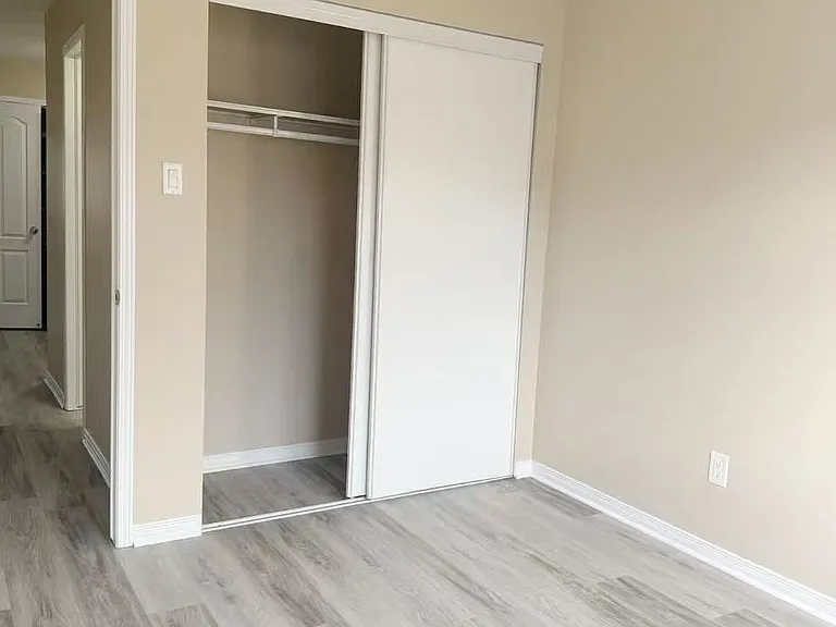 212 Losino Cres — Photo 15