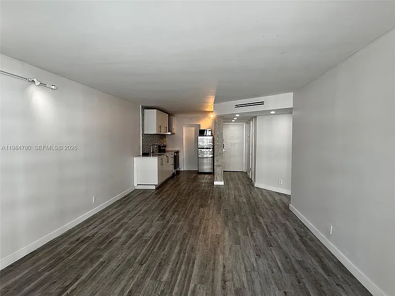 1825 S Ocean Dr #305 — Photo 3