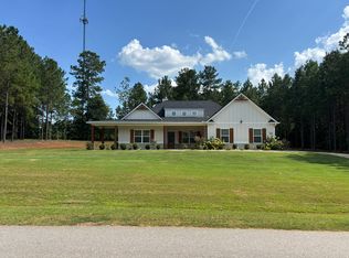 311 Mulberry Crossing Dr, Cataula, GA 31804