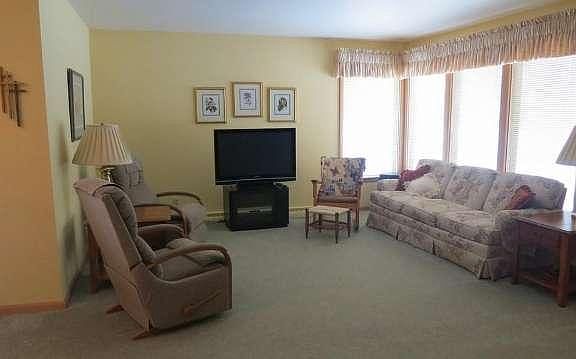4th image of 3154 N 105th St