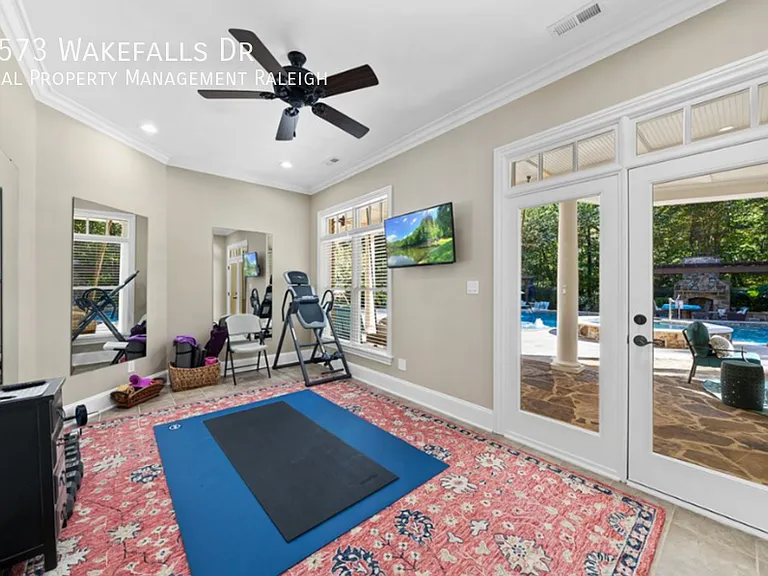6573 Wakefalls Dr — Photo 17