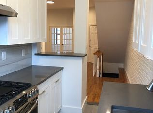 444 16th St #1F, Brooklyn, NY 11215