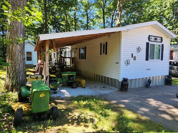 9 Sargent Place #15, Gilford, NH 03246