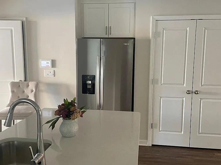 100 Cedar Ln — Photo 15