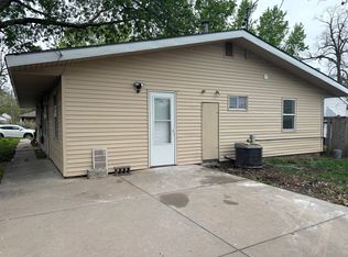1234 N 26th St #2, Lincoln, NE 68503