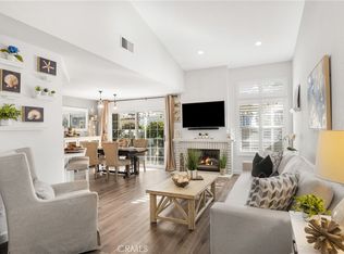 2262 Redwood Dr, Tustin, CA 92782