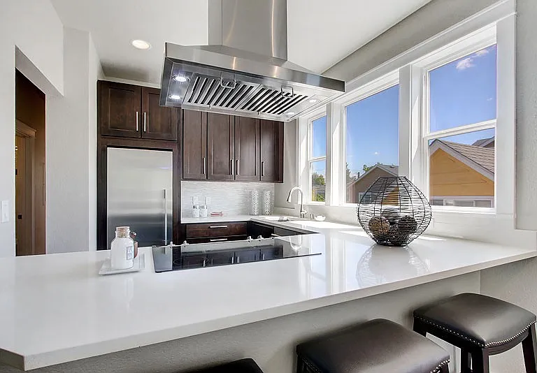 528 20th Ave E #3 — Photo 8