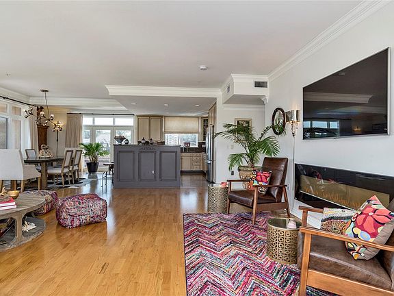 5th image of 2700 E Cherry Creek South Dr APT 317