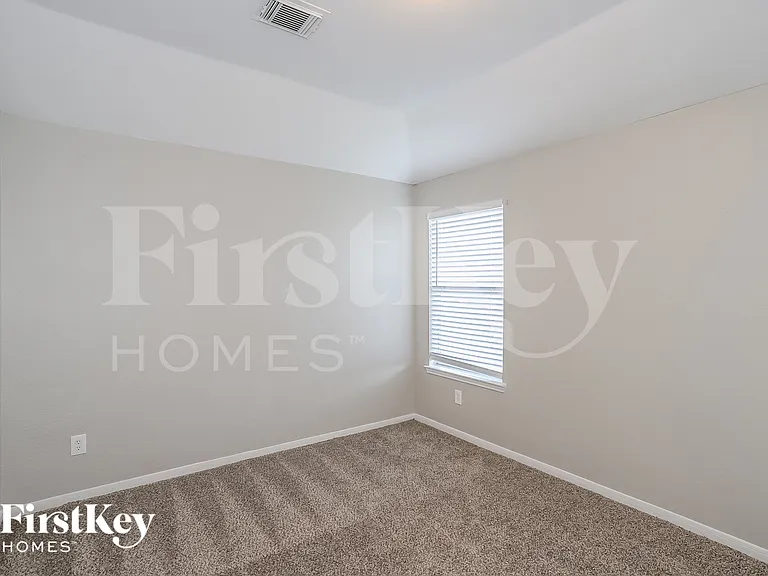 16318 Autumn Leigh Dr — Photo 12