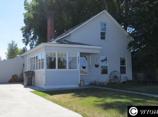 243 Garfield St, Lander, WY 82520