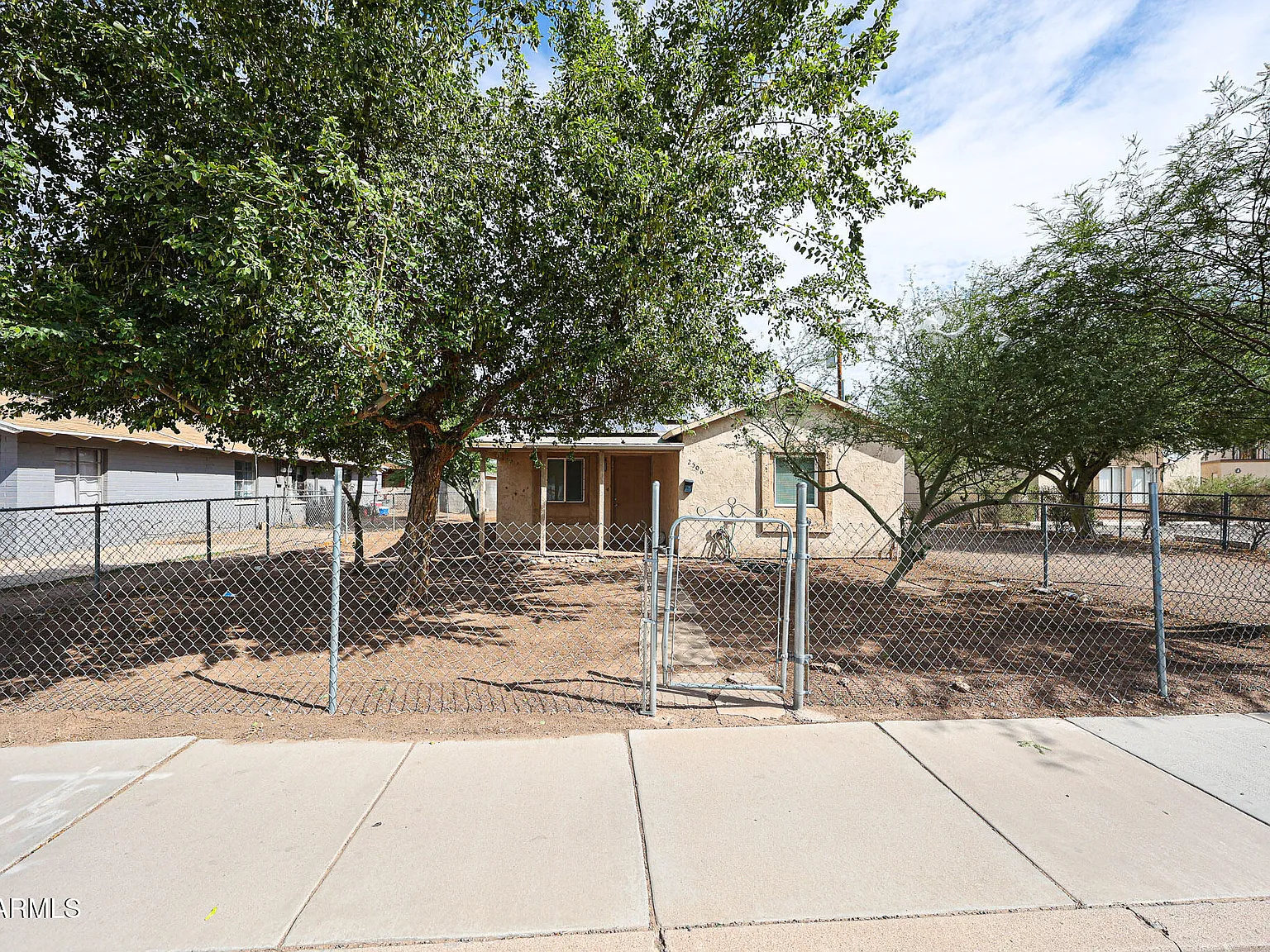 2 bed, 1.0 bath, 792 sqft, $1,395 — Photo 4