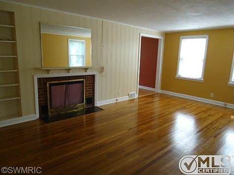 5th image of 1071 Bellway Ave