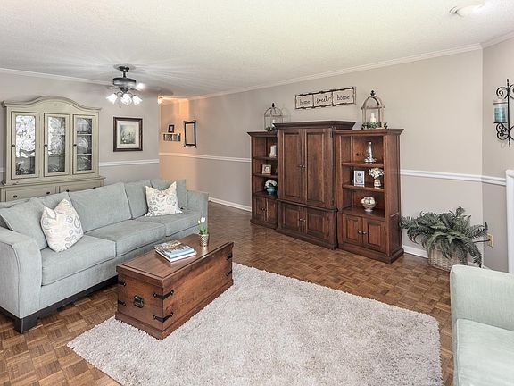 5th image of 6668 Pondside Cir #2
