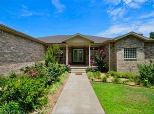 302 Madison St #2500, Huntsville, AR 72740