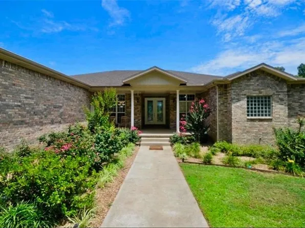 302 Madison St #2500, Huntsville, AR 72740