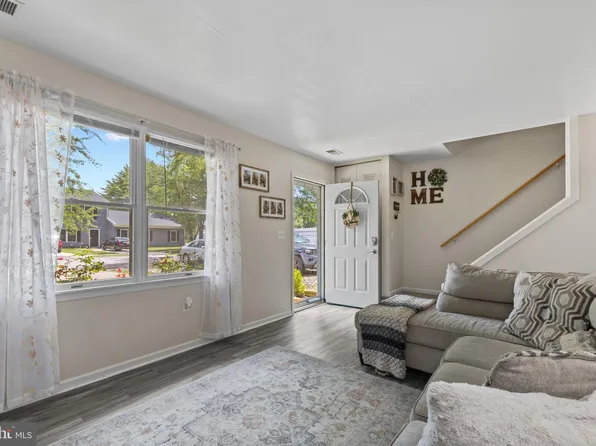 104 Conley Dr, Chestertown, MD 21620