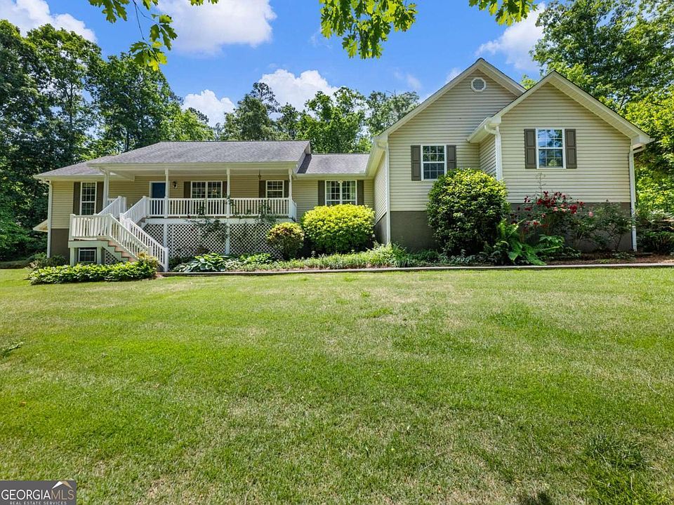 1st image of 376 Thornwood Cir