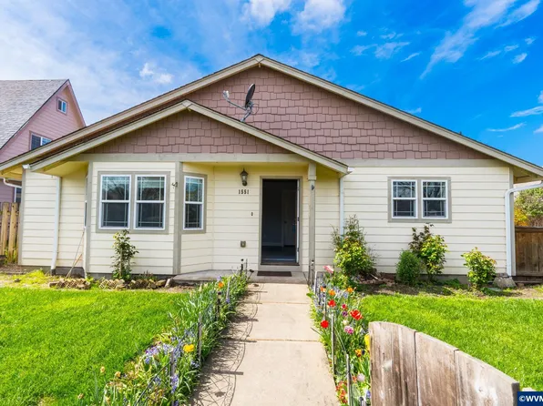 1551 Tierra Dr NE, Salem, OR 97301