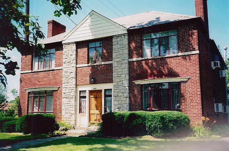 1st image of 1655 Northwest Blvd APT C