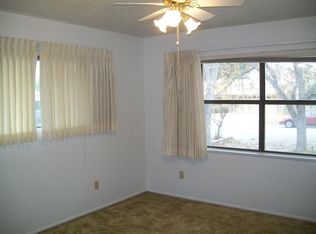 119 Crestwood Dr, Kerrville, TX 78028