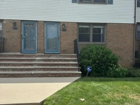 109 Stedwick Dr, Mount Olive Twp., NJ 07828