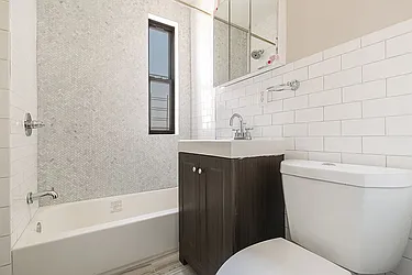 Rented by Dixon Advisory USA Inc.