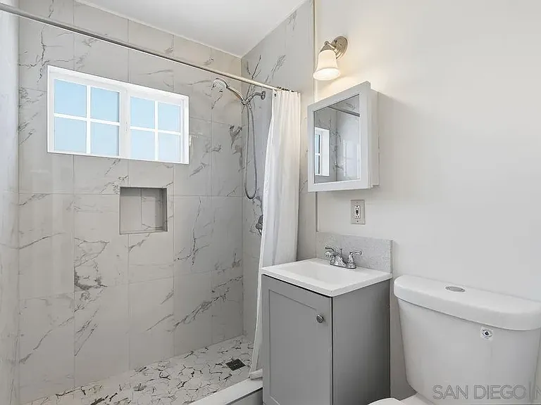 3942 Casita Way — Photo 14
