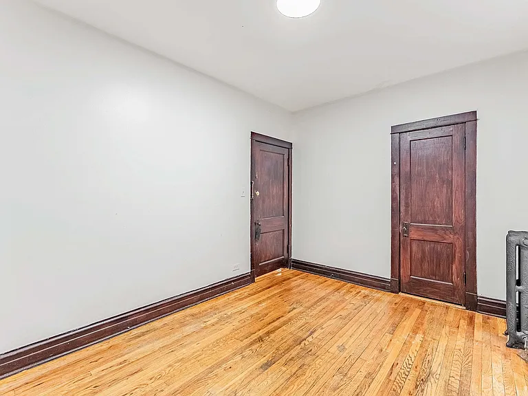 4938 W Monroe St #1 — Photo 8