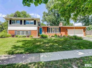 1943 Brentwood Dr, Springfield, IL 62704