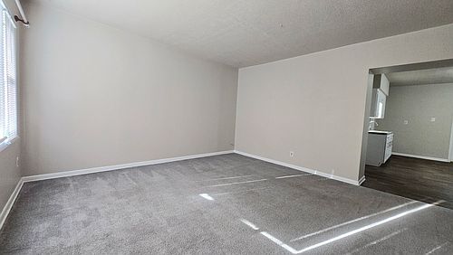 4th image of 3646A E Martin Ave