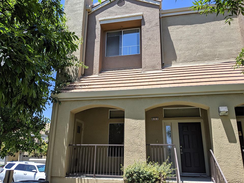 1st image of 802 Star Jasmine Ct #1
