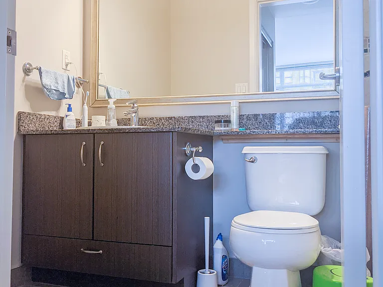898 Carnarvon St #1506 — Photo 9