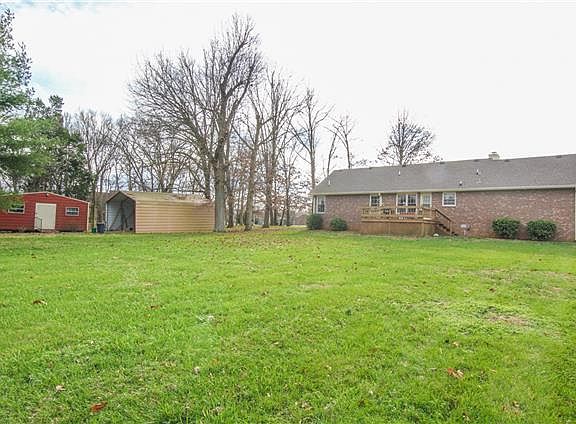 4th image of 3926 Country Park Ln