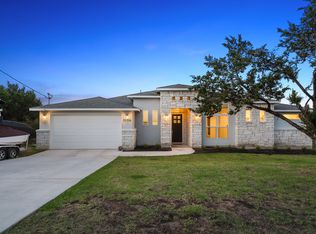 20704 Leaning Oak Dr, Leander, TX 78645